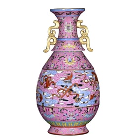 Chinese Qing Dynasty Gilt Gold Famille Rose Turn Heart Porcelain Vase