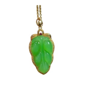 Exquisite Chinese 18K Gold Inlay Green Hetian Jade Leaf Pendant