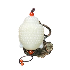 Chinese Hetian Jade Carved Buddha Pendant