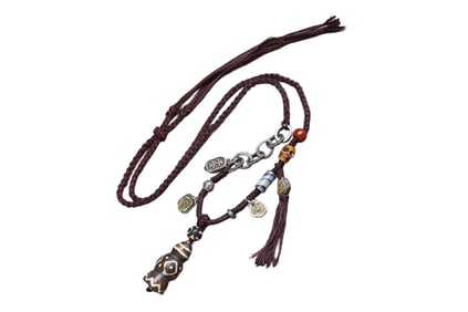 Vintae Wood Bead Pendant w Hand Woven Agate Bead Necklace