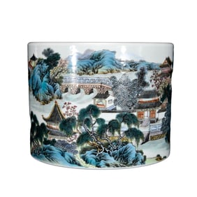 Chinese Qing Dynasty Famille Rose Mountain River Scene Design Porcelain Brush Pot