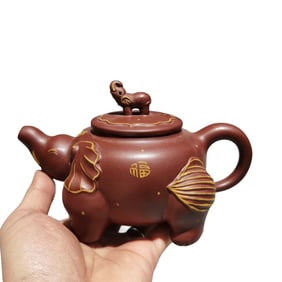 Chinese Yixing Zisha Clay Elephant Teapot w Artist Signed