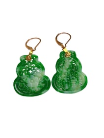 A Pair Exquisite 18K Gold Inlay Jadeite Gourd Shape Earrings