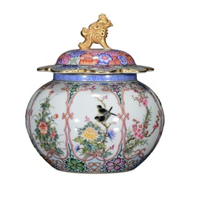 Chinese Qing Dynasty Gilt Edge Famille Rose Flowers Bird Design Porcelain Pot