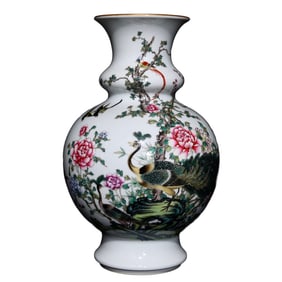 Chinese Qing Dynasty Gilt Edge Famille Rose Flowers Bird Design Porcelain Vase