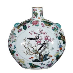 Chinese Qing Dynasty Gilt Edge Famille Rose Plum Flower & Magpie Design Porcelain Vase