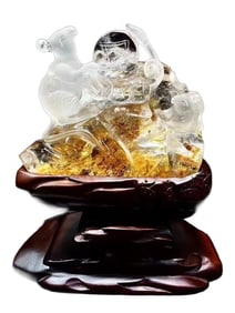Exquisite Crystal Carved Fortune Mouse Statue