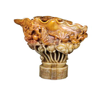 Vintage Chinese Tianhuang Carved Chi Dragon & Lotus Leaf & Lotus Pod Statue: Vintage Chinese Tianhuang Carved Chi Dragon & Lotus Leaf & Lotus Pod StatueDimension: 240 x 235 x 108 (mm) 9.45 x 9.25 x 4.25 (inches) Weight: 6.10 lbs/ 2768 g