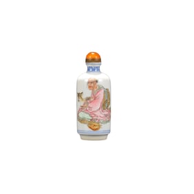 Chinese Qing Dynasty Gilt Edge Famille Rose Arhat Design Porcelain Snuff Bottle