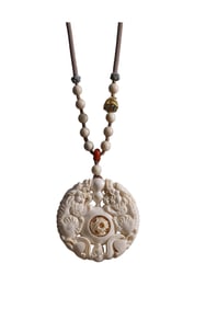 Vintage Bone Carved Double Pixiu Pednant w Hand Carved Necklace