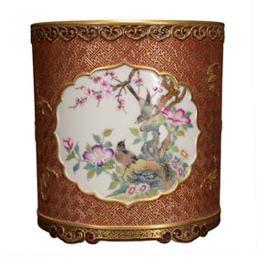 Chinese Qing Dynasty Gilt Edge Coral Red Glaze Flowers Bird Design Porcelain Brush Pot