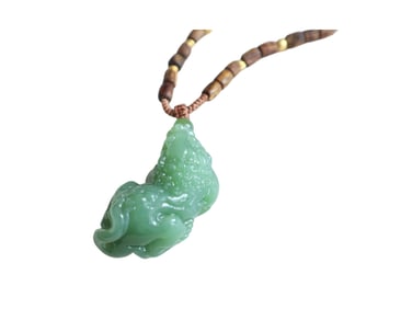 Superb Chinese Green Hetian Jade Carved Fortune Pixiu Pendant w Hand Woven Wood Beads Necklace