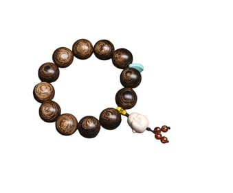 Hand Woven Chenxiang Wood Beads Bracelet