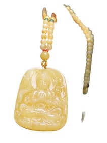 Beautiful Beeswax Carved Kwan-yin Pendant w Hand Woven Beads Necklace