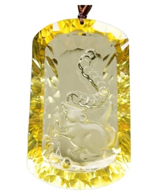 Beautiful Yellow Crystal Carved Fortune Mouse Pendant Hand Woven Necklace