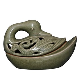 Chinese Ru Kiln Swan Porcelain Incense Burner