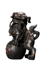 Vintage Chinese Bronze Fortune Lion Statue