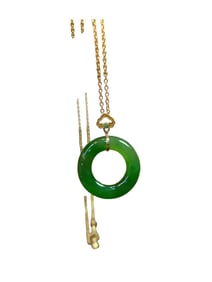 Beautiful Chinese Green Hetian Jade Lucky Pendant