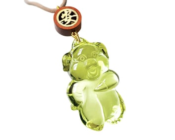 Beautiful Yellow Crystal Carved Fortune Pig Pendant w Hand Woven Necklace