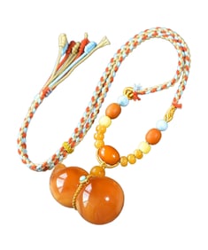 Beautiful Beeswax Carved Gourd Pendant w Hand Woven Beads Necklace