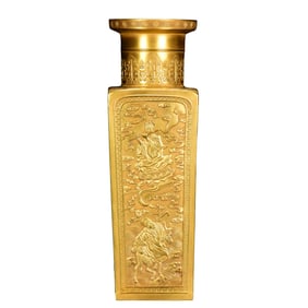 Chinese Qing Dynasty Gilt Gold Eight Taoism Deity Design Porcelain Vase