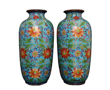 A Pair Vintage Chinese Gilt Gold Copper Cloisonne Vases: A Pair Vintage Chinese Gilt Gold Copper Cloisonne VasesDimension: 250 x 125 (mm) 9.84 x 4.92 (inches) Weight: 7.94 lbs/ 3600 g