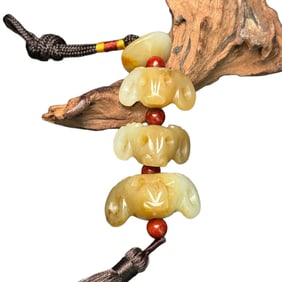 Old Chinese Hetian Jade Carved Three Sheep Pendant