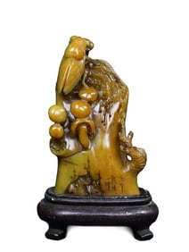 Vintage Chinese Shoushan Stone Carved Fortune Cicada Statue