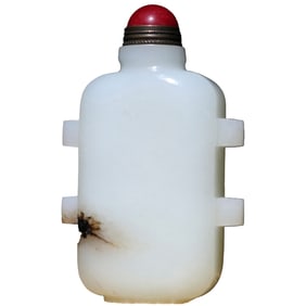 Superb Chinese White Hetian Jade Snuff Bottle