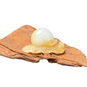 Chinese Natural Hetian Jade Carved Snail Pendant
