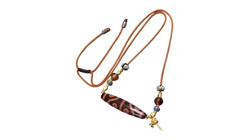 Tibetan Eight Eye DZI Agate Lucky Pendant w Hand Woven Beads Necklace