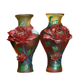 A Pair Chinese Gilt Gold Peking Glass High Relief Flower Vase