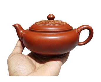 Chinese Gilt Gold Yixing Zisha Flower Design Teapot w Artist Signed