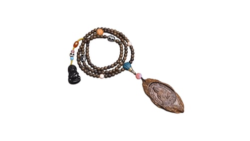 Vintage Chenxiang Wood Carved Kwan-yin Pendant w Hand Woven Beads Necklace