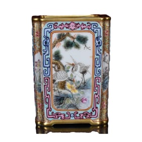 Chinese Qing Dynasty Gilt Edge Famille Rose Pine Tree & Crane Design Porcelain Brush Pot