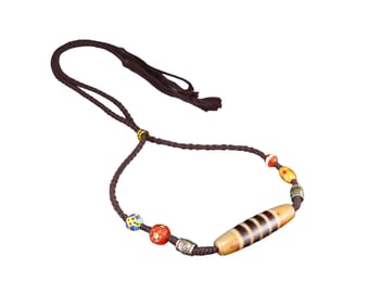 Old Tibetan DZI Agate Lucky Pendant w Hand Woven Beads Necklace