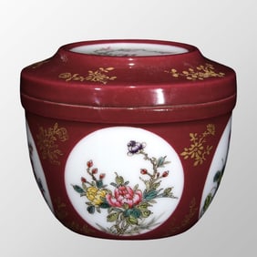 Chinese Gilt Gold Rouge Red Glaze Flower Design Porcelain Pot