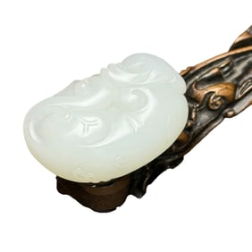 Chinese Natural Hetian Jade Carved Fortune Pixiu Pendant