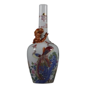 Chinese Qing Dynasty Gilt Gold Famille Rose High Relief Fortune Dragon Porcelain Vase