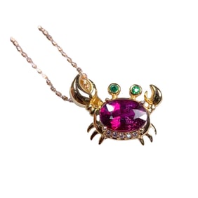 Beautiful 925 Silver Inlay Garnet Crab Pendant