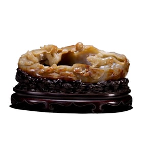 Superb Chinese Hetian Jade Carved Fortune Dragon Statue