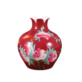 Chinese Qing Dynasty Famille Rose Enamel Pomegranate Design Porcelain Vase