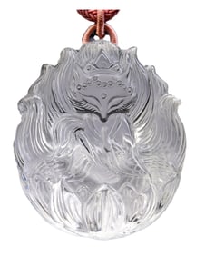 Beautiful White Crystal Carved Nine-tailed Fox Pednant w Hand Woven Necklace