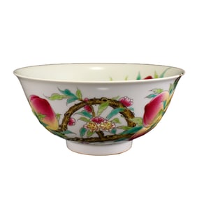 Chinese Famille Rose Peach Design Porcelain Bowl