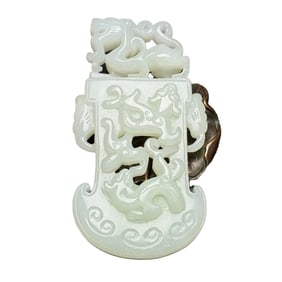 Superb Chinese Hetian Jade Carved Chi Dragon Pendant