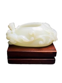 Superb Chinese White Hetian Jade Carved Fortune Dragon Writing-Brush Washer