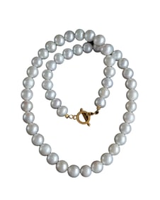 Hand Woven Beautiful Pearl Beads Necklace