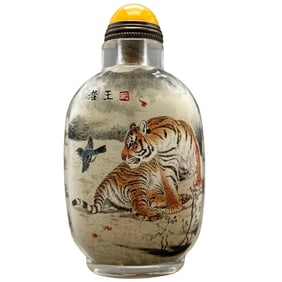 Old Chinese Peking Glass Inside Painting Tiger Design Snuff Bottle w Stopper