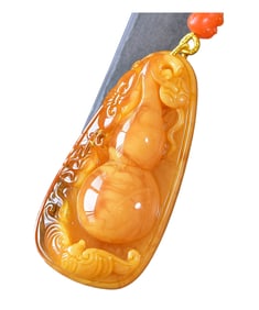Beautiful Beeswax Carved Gourd Pendant w Hand Woven Beads Necklace