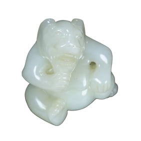 Superb Chinese Hetian Jade Carved Bear Statue